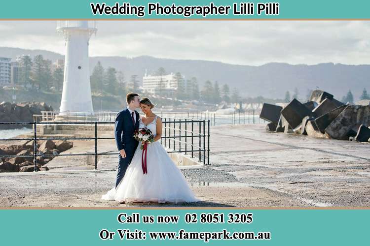 Photo of the Bride and Groom at the Watch Tower Lilli Pilli NSW 2229